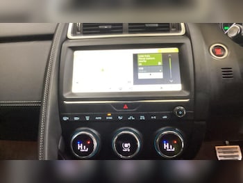 Used Jaguar E-Pace 2018 for sale - 76294558: Photo 2