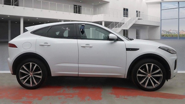 Used Jaguar E-Pace 2018 for sale - 76294558: Photo 8