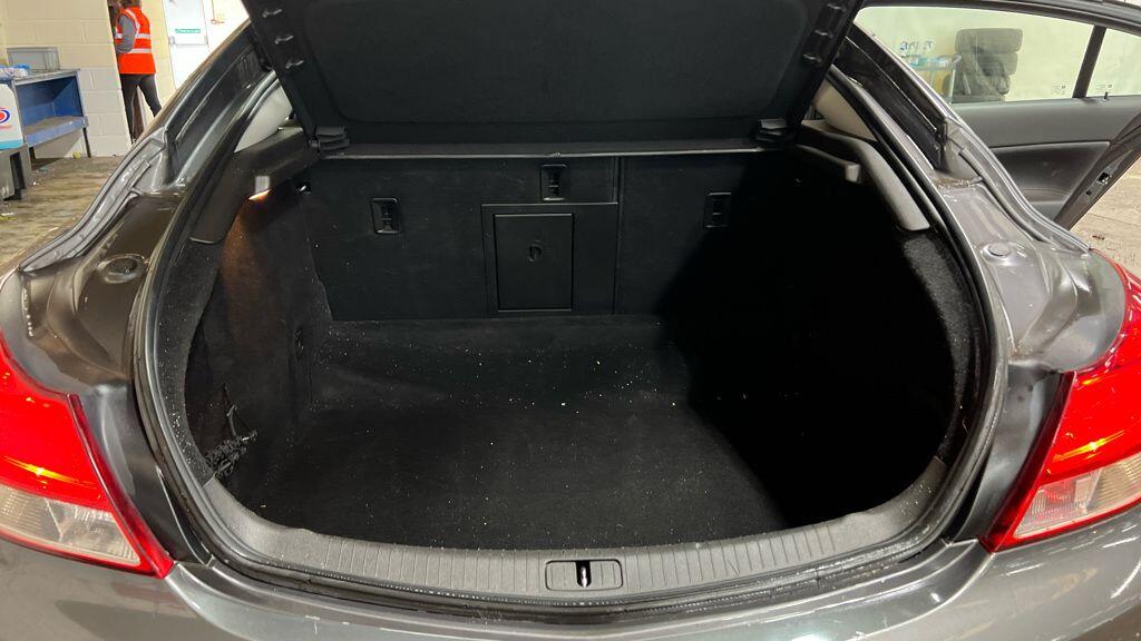 Used Vauxhall Insignia 2010 for sale - 76584268: Photo 11