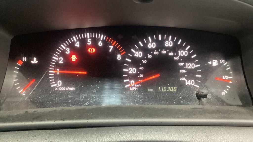 Used Toyota Corolla 2006 for sale - 76646022: Photo 2