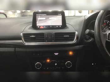 Used Mazda Mazda3 2017 for sale - 76214005: Photo 2