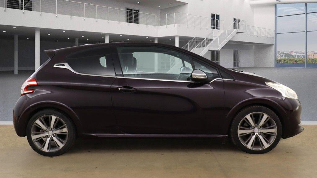Used Peugeot 208 2013 for sale - 76801373: Photo 10