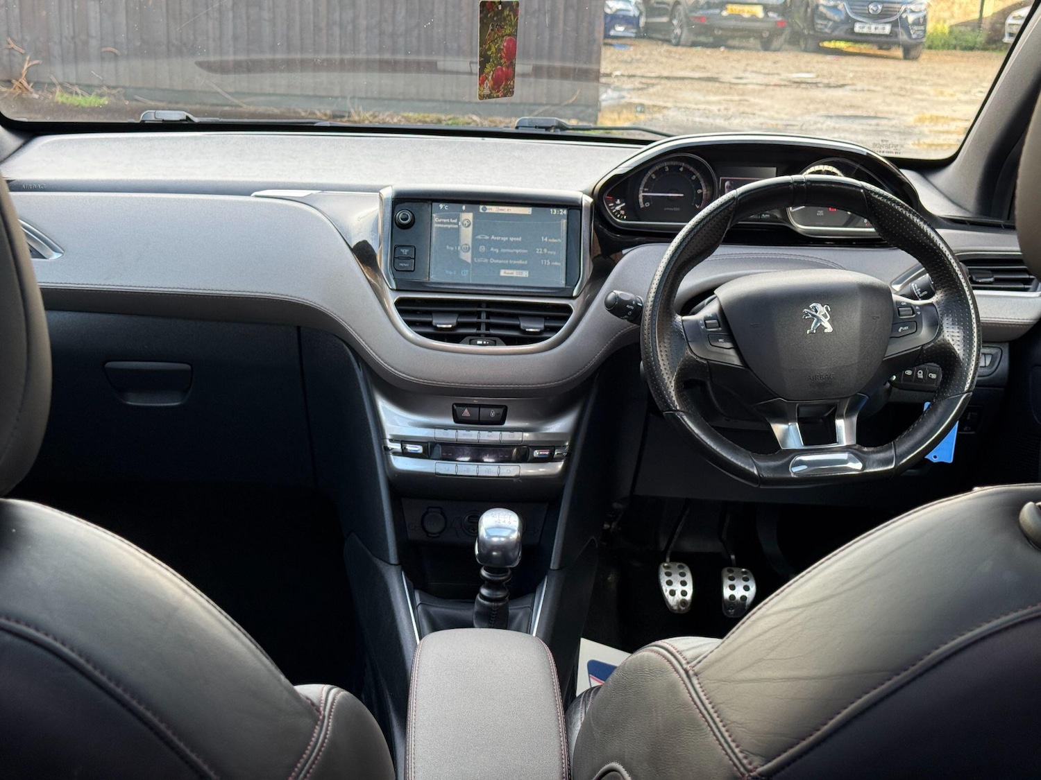 Used Peugeot 208 2013 for sale - 76801373: Photo 36