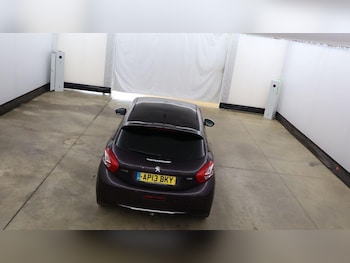 Used Peugeot 208 2013 for sale - 76801373: Photo