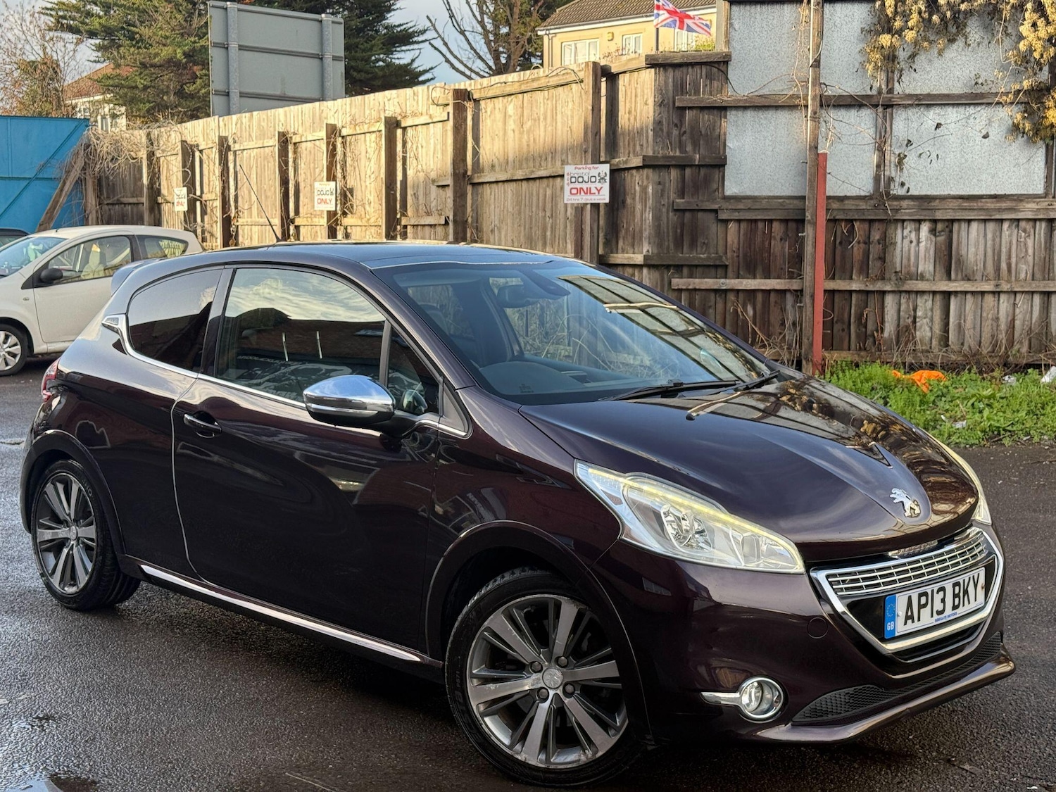 Used Peugeot 208 2013 for sale - 76801373: Photo 52