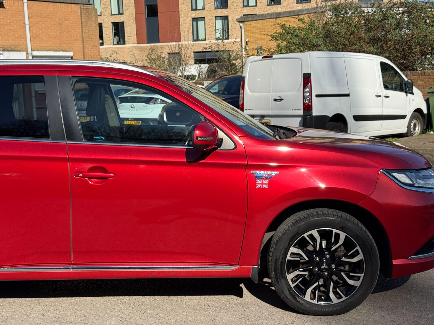 Used Mitsubishi Outlander 2015 for sale - 77939590: Photo 32