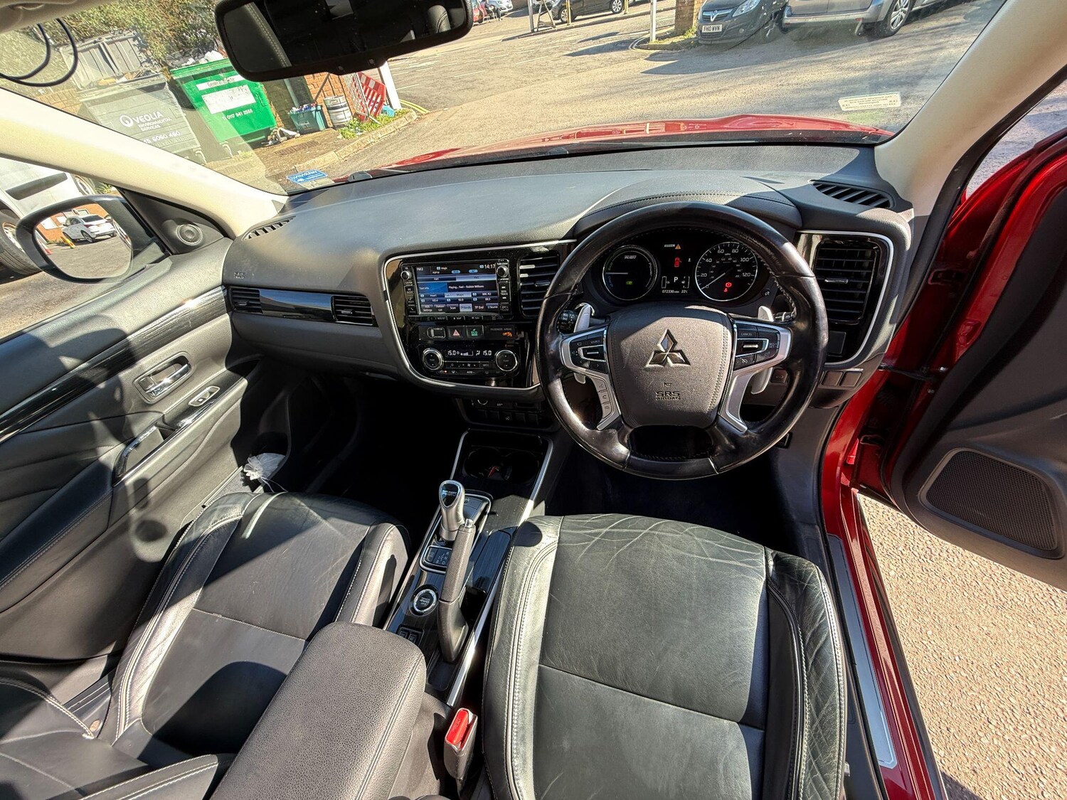 Used Mitsubishi Outlander 2015 for sale - 77939590: Photo 36