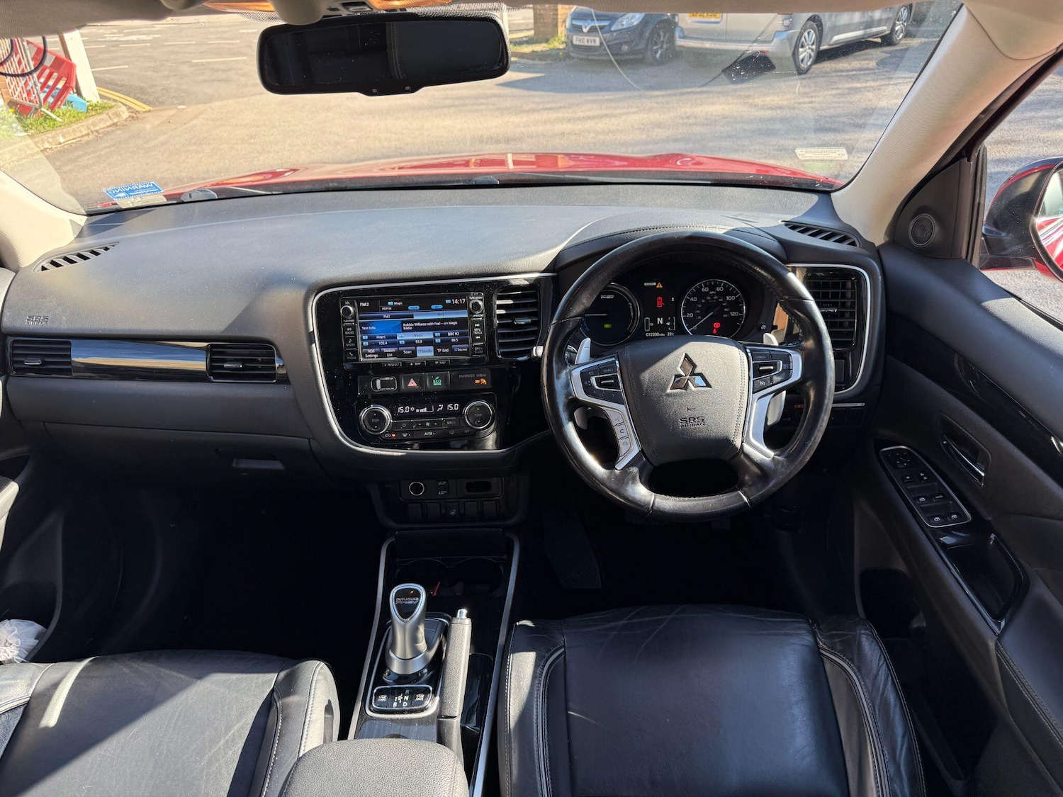 Used Mitsubishi Outlander 2015 for sale - 77939590: Photo 38