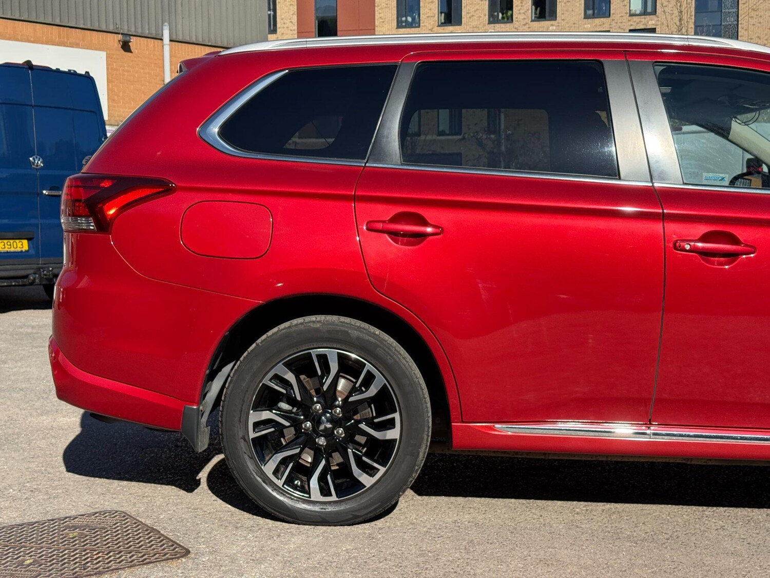 Used Mitsubishi Outlander 2015 for sale - 77939590: Photo 45