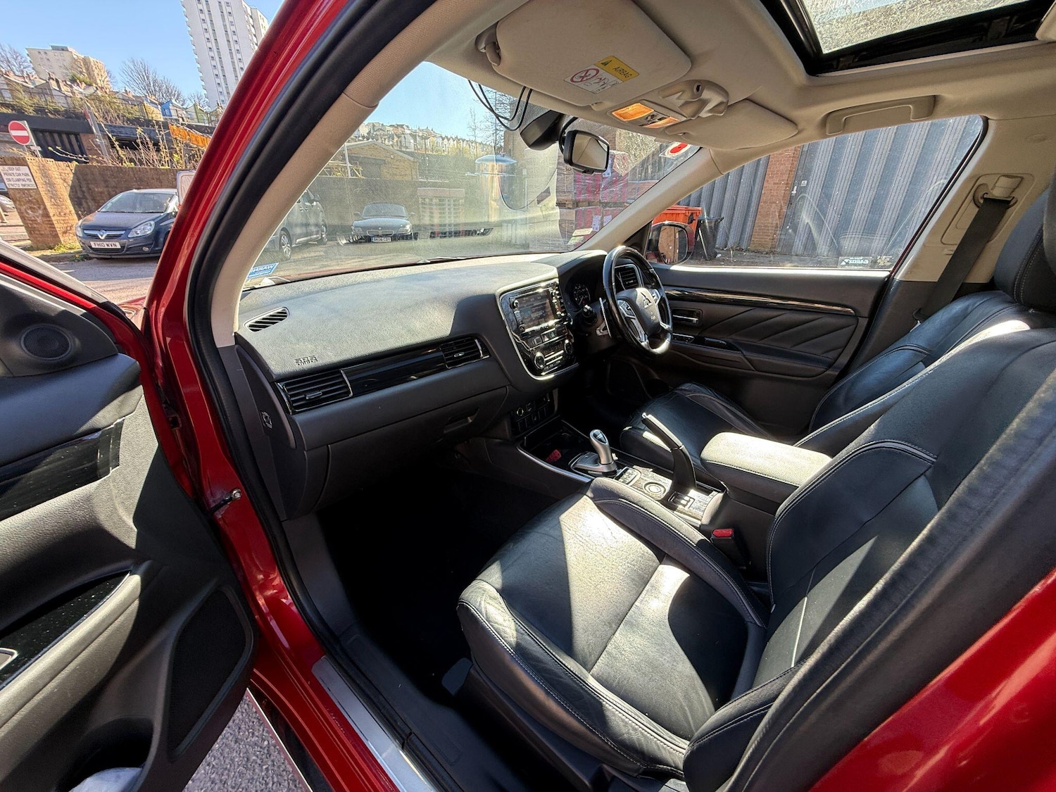 Used Mitsubishi Outlander 2015 for sale - 77939590: Photo 54