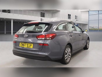 Used Hyundai i30 2018 for sale - 76239189: Photo 4