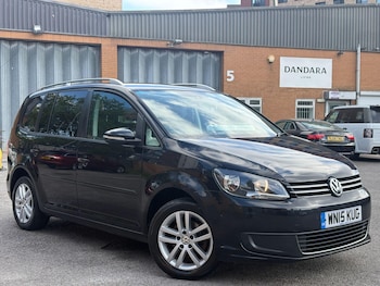Used Volkswagen Touran 2015 for sale - 79225101: Photo