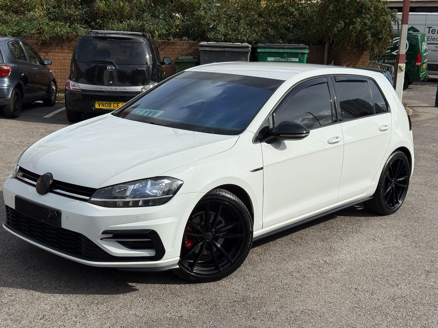 Used Volkswagen Golf 2017 for sale - 76152181: Photo 14