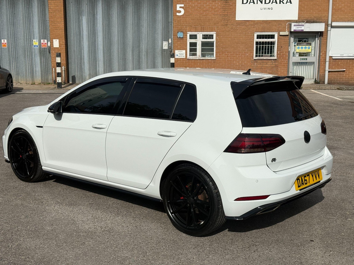 Used Volkswagen Golf 2017 for sale - 76152181: Photo 16