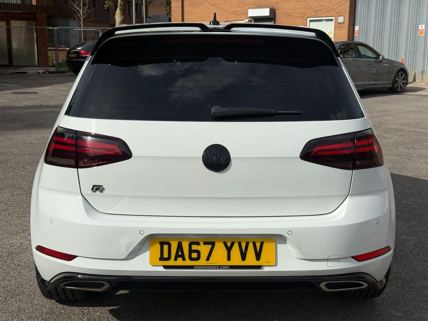 Used Volkswagen Golf 2017 for sale - 76152181: Photo 24
