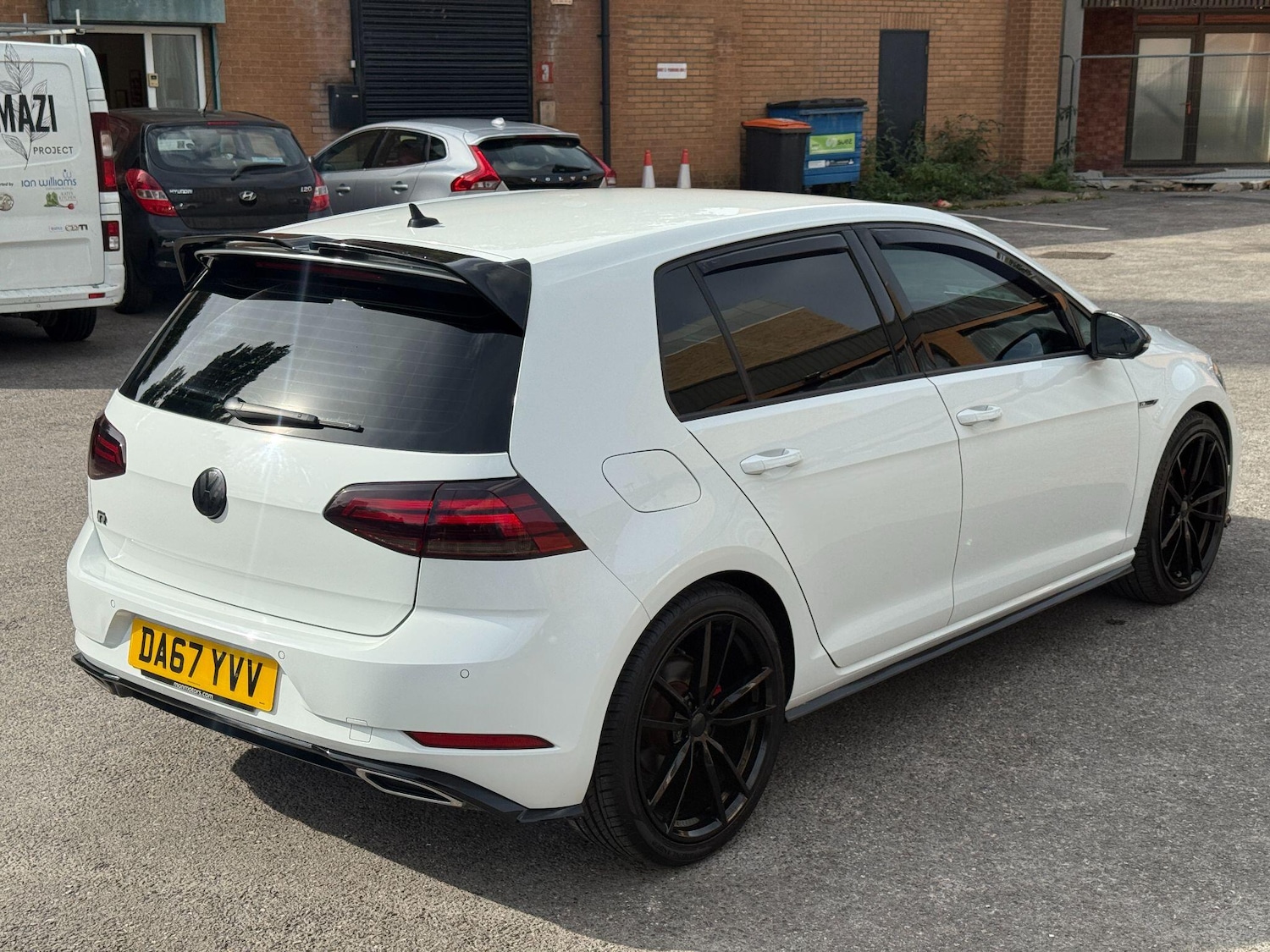 Used Volkswagen Golf 2017 for sale - 76152181: Photo 31