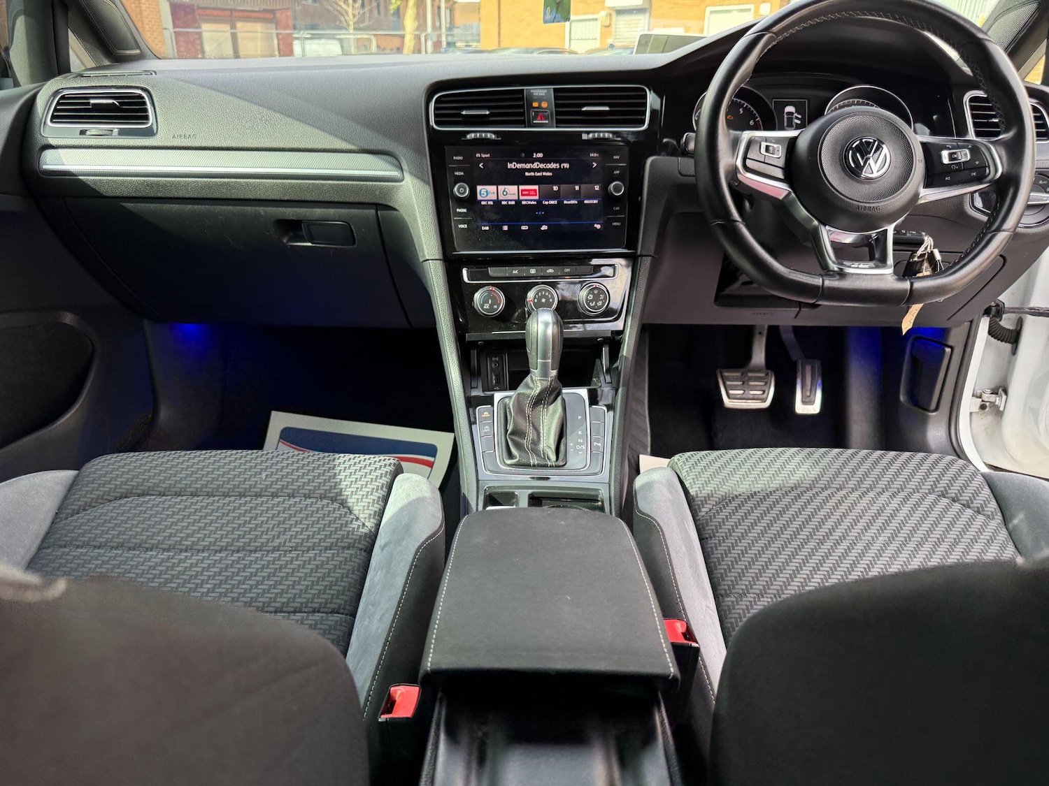 Used Volkswagen Golf 2017 for sale - 76152181: Photo 35