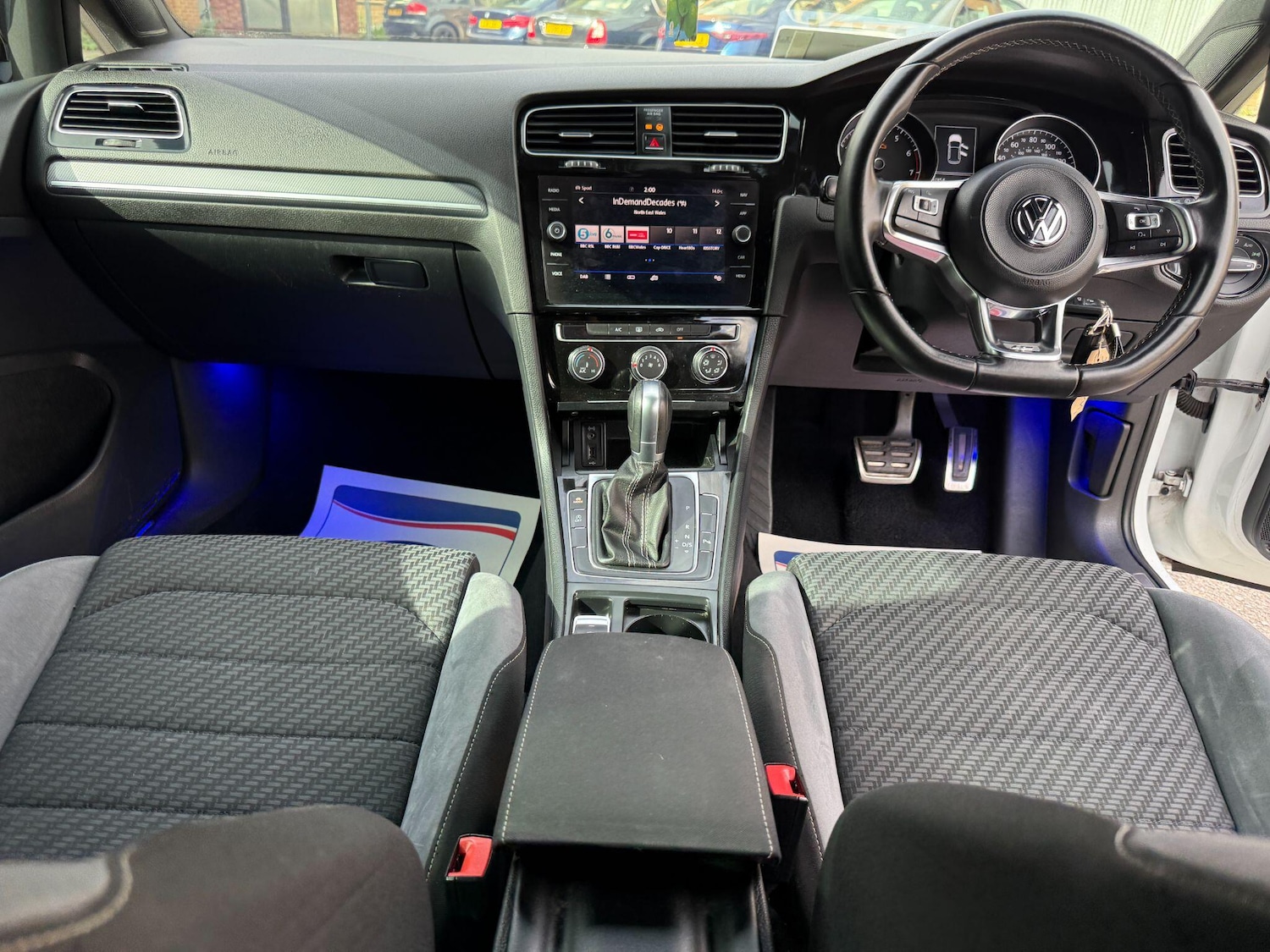 Used Volkswagen Golf 2017 for sale - 76152181: Photo 36
