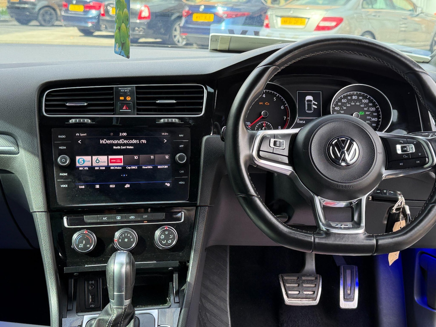 Used Volkswagen Golf 2017 for sale - 76152181: Photo 39