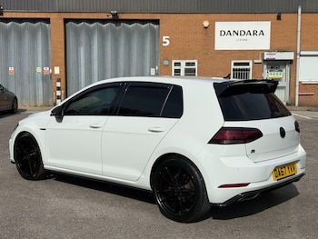 Used Volkswagen Golf 2017 for sale - 76152181: Photo 4