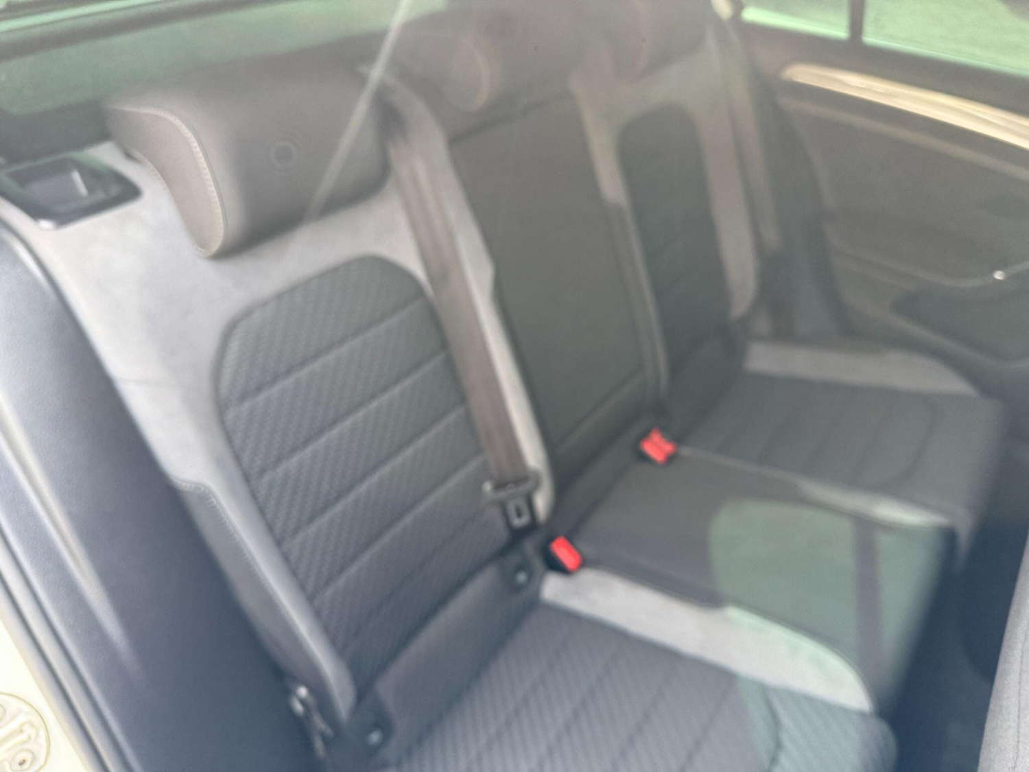 Used Volkswagen Golf 2017 for sale - 76152181: Photo 50