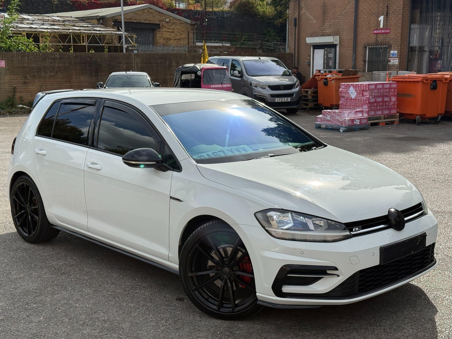 Used Volkswagen Golf 2017 for sale - 76152181: Photo 6