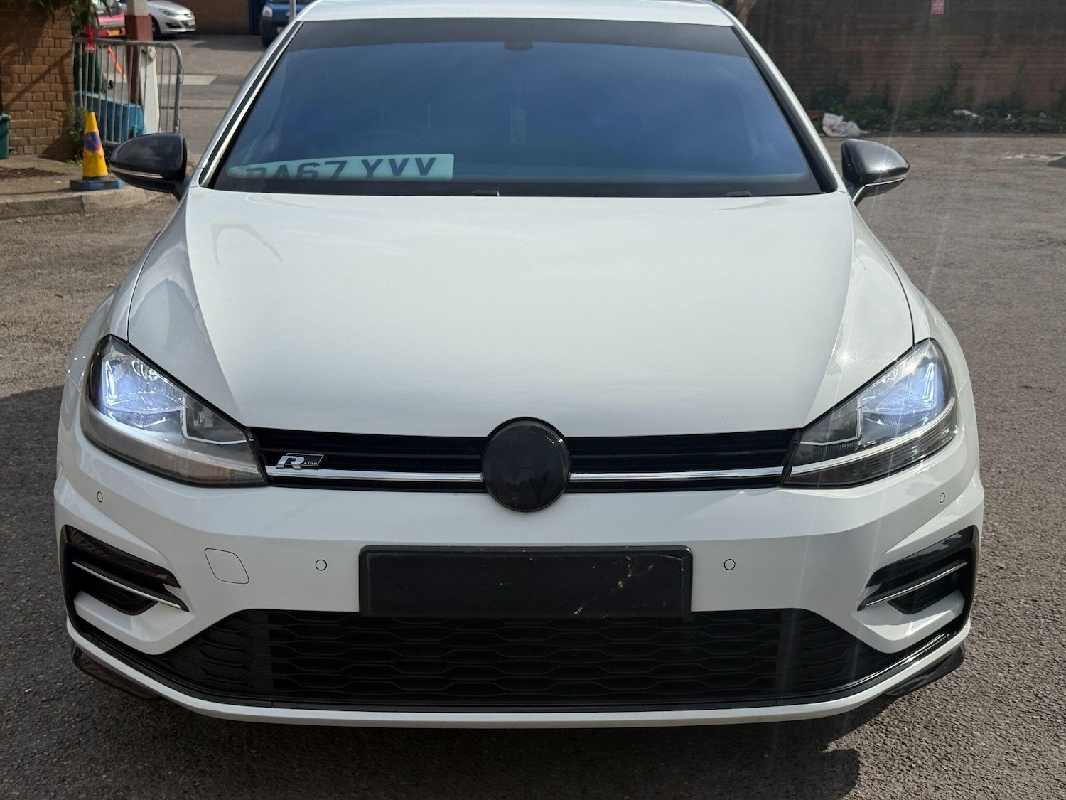 Used Volkswagen Golf 2017 for sale - 76152181: Photo 8