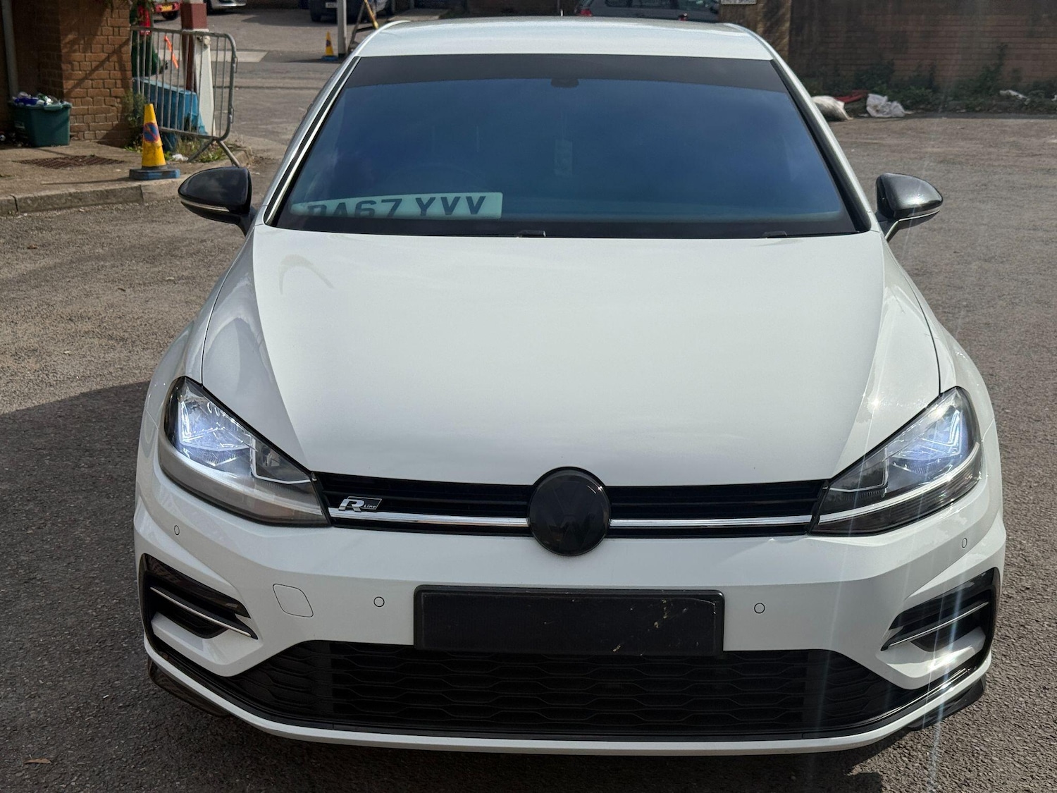 Used Volkswagen Golf 2017 for sale - 76152181: Photo 9