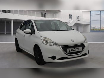 2013 (63) - 1.2 VTi Access+ Euro 5 5dr