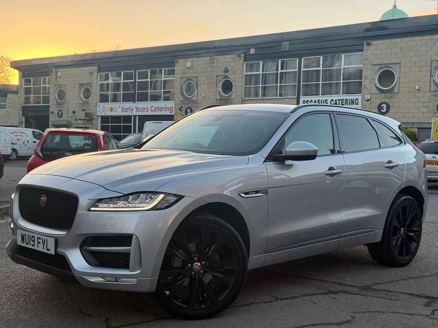 Used Jaguar F-Pace 2019 for sale - 77278521: Photo 16