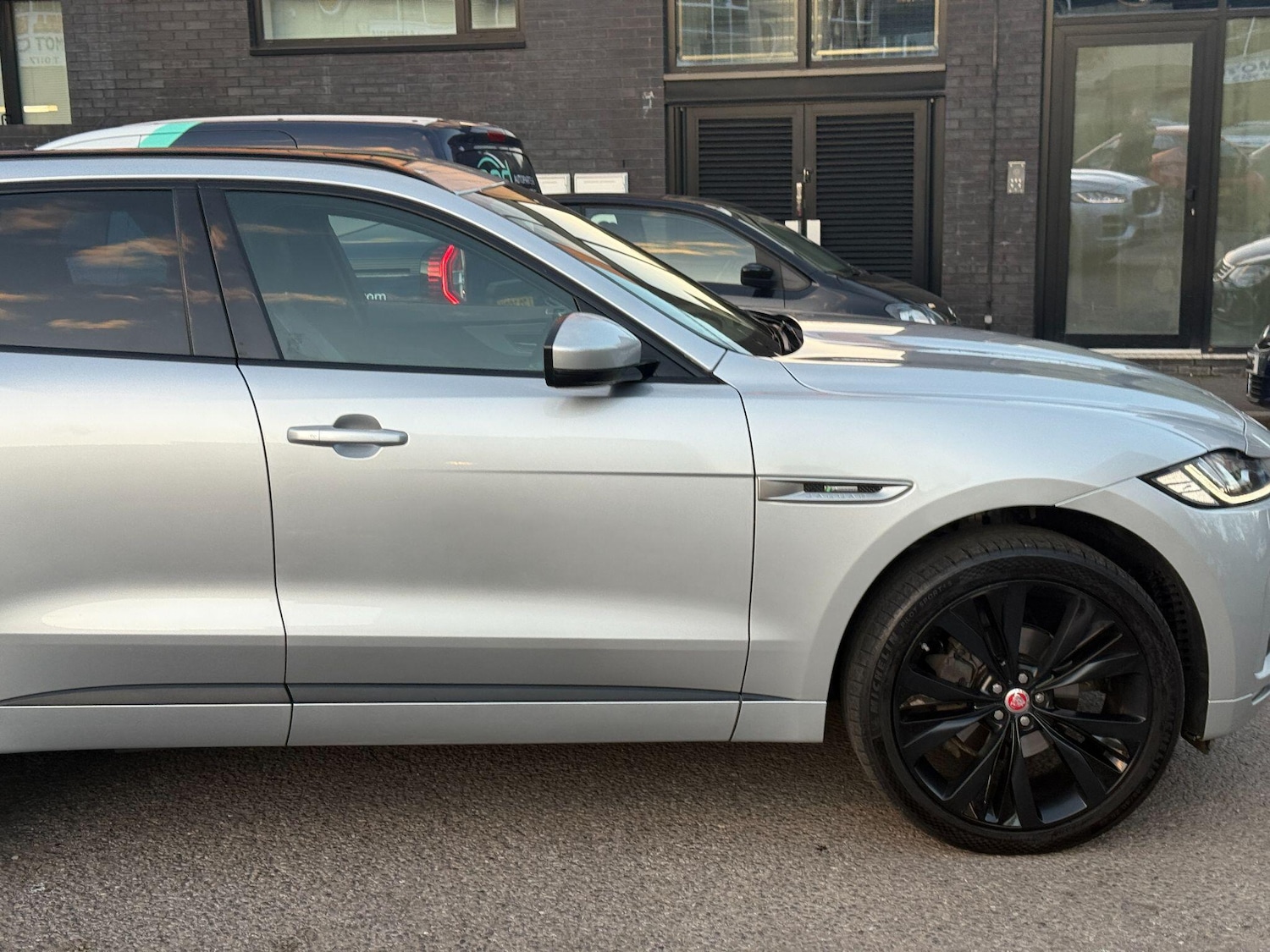 Used Jaguar F-Pace 2019 for sale - 77278521: Photo 35