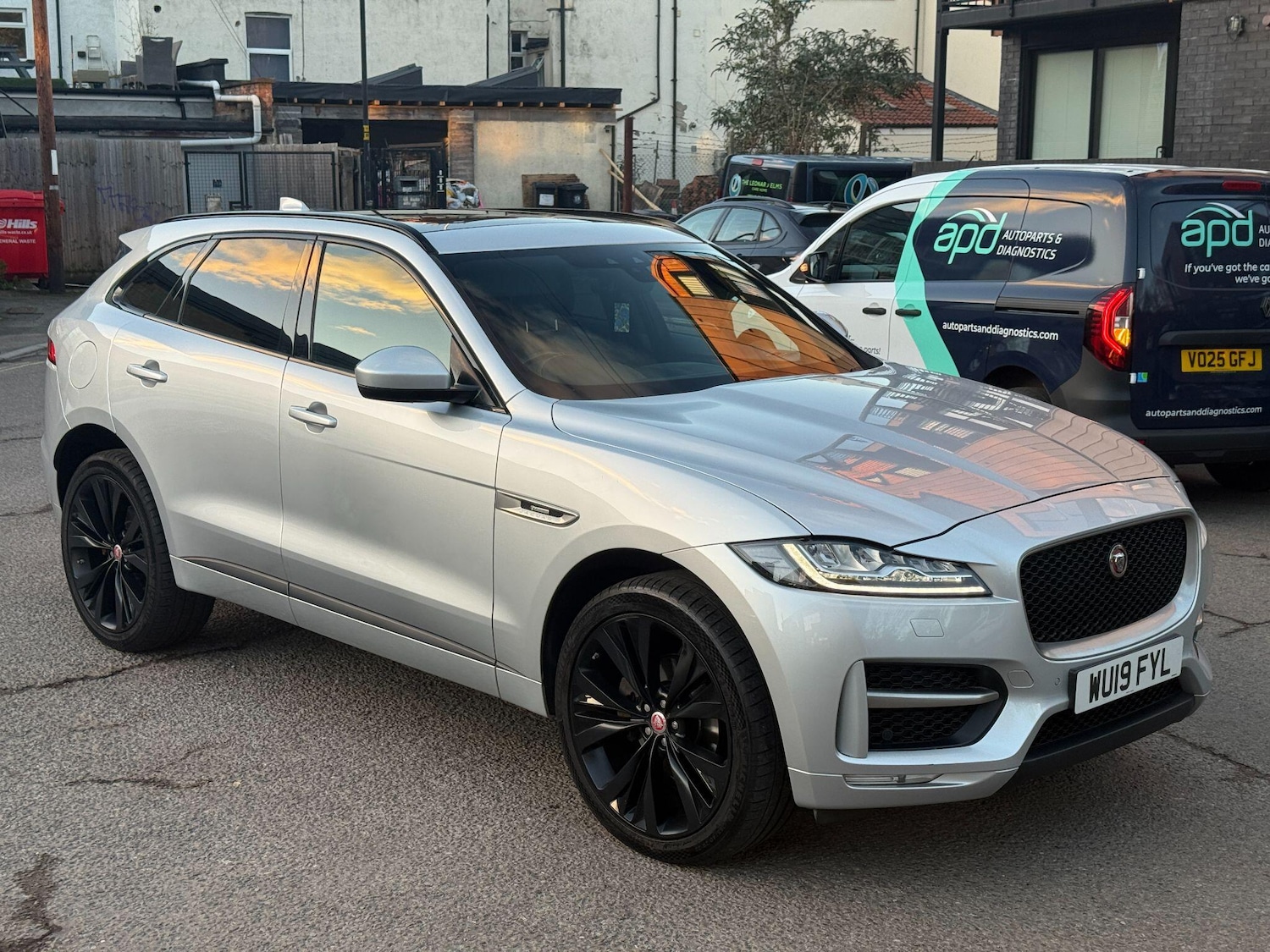 Used Jaguar F-Pace 2019 for sale - 77278521: Photo 6