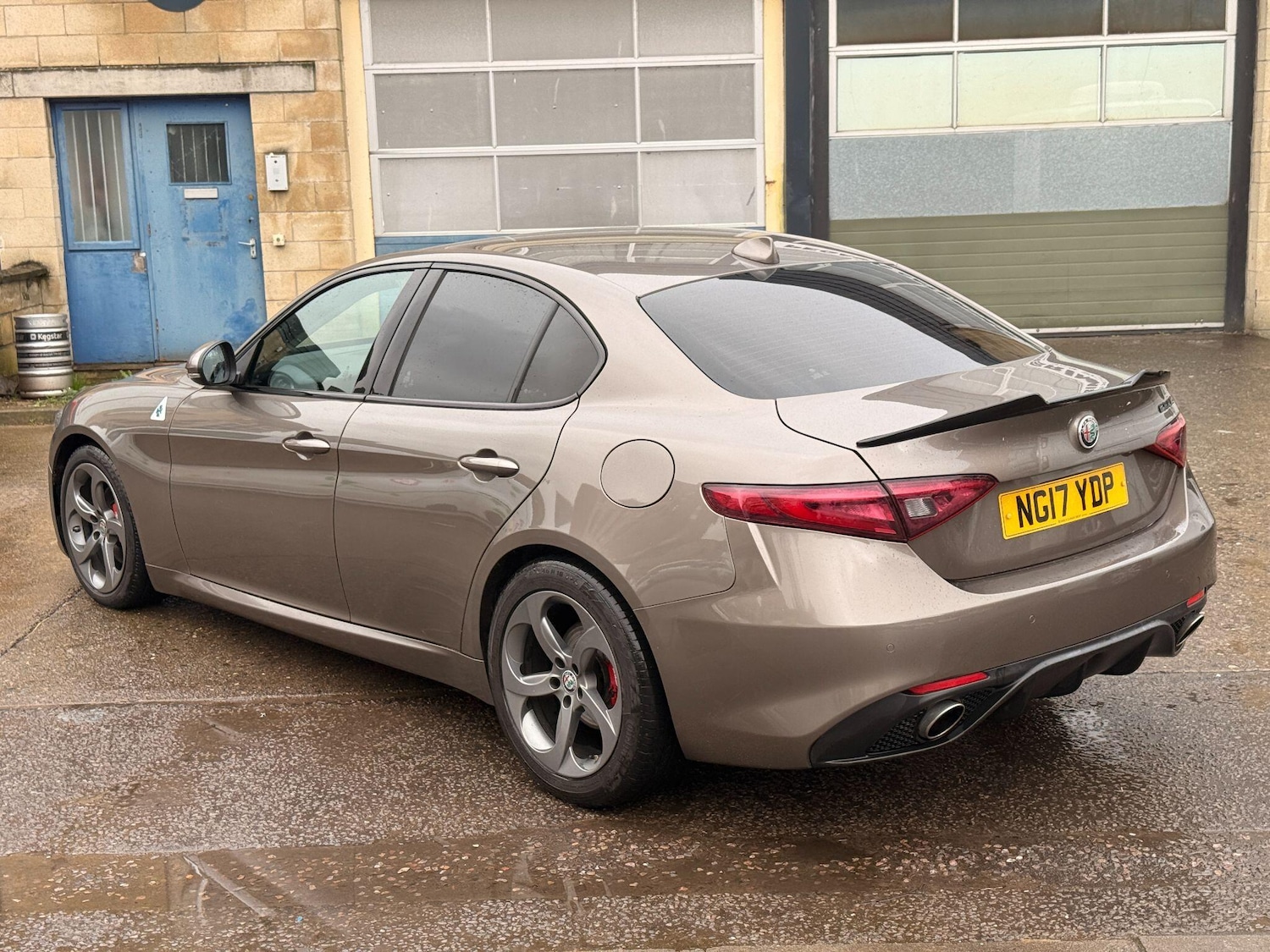 Used Alfa Romeo Giulia 2017 for sale - 77290463: Photo 16