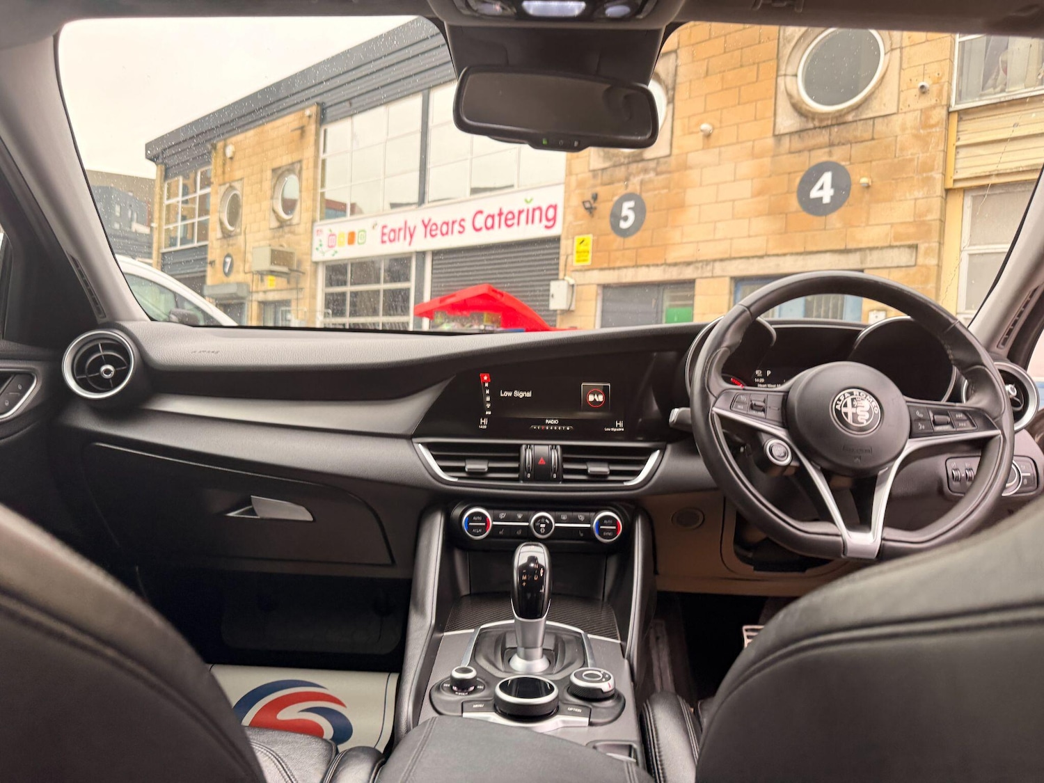 Used Alfa Romeo Giulia 2017 for sale - 77290463: Photo 40