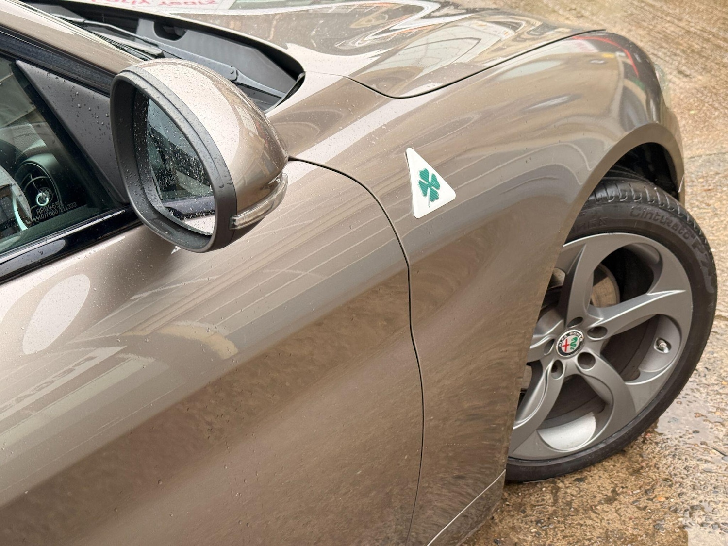 Used Alfa Romeo Giulia 2017 for sale - 77290463: Photo 70