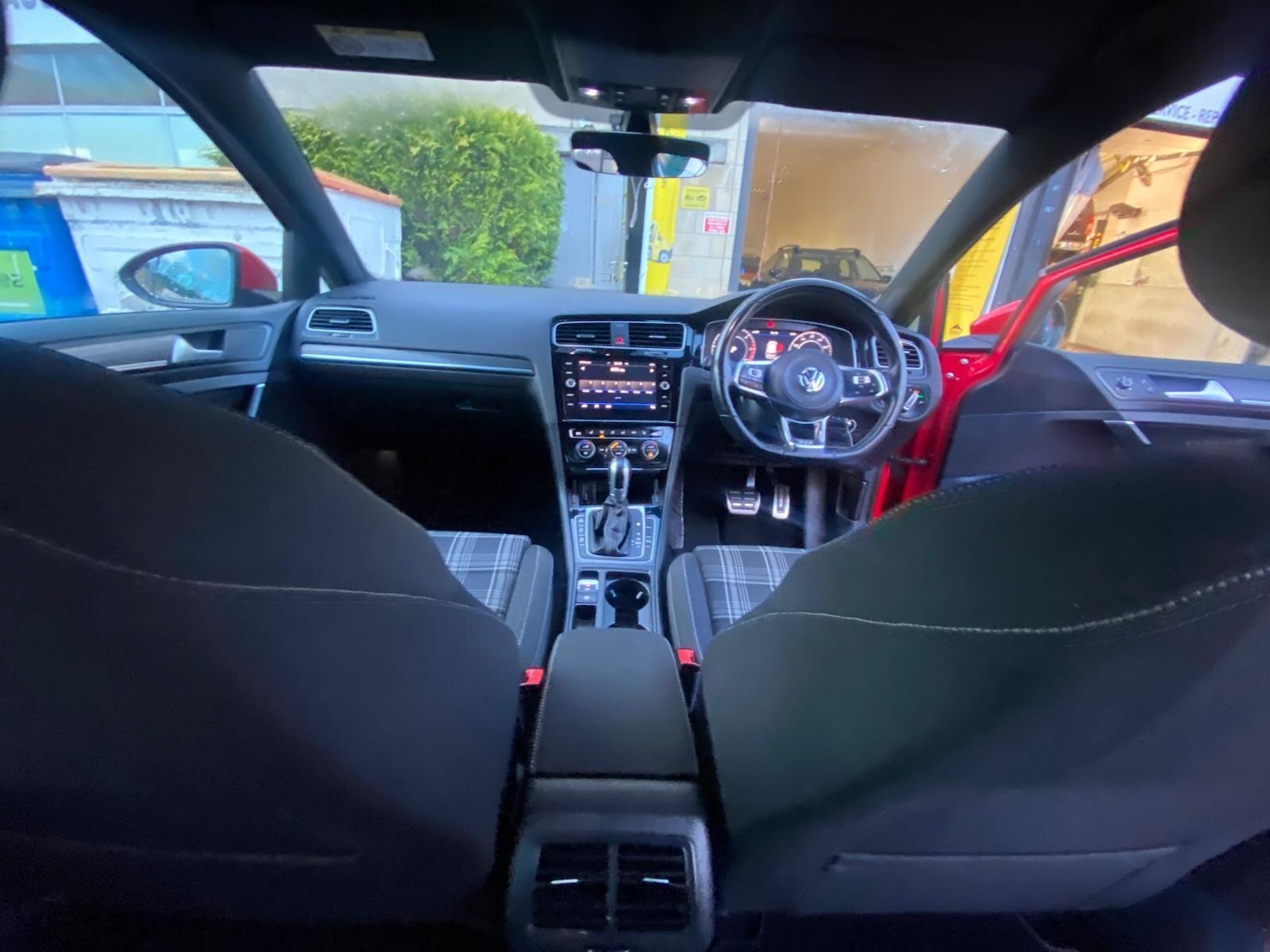 Used Volkswagen Golf 2018 for sale - 76781792: Photo 42