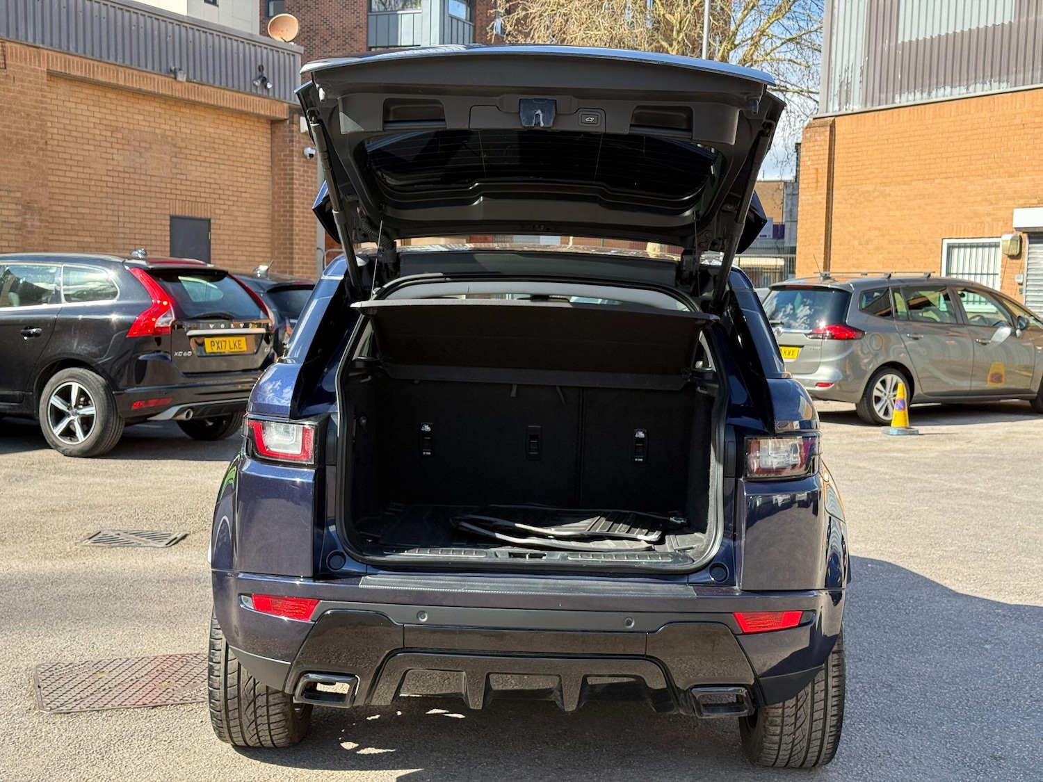 Used Land Rover Range Rover Evoque 2015 for sale - 78033970: Photo 50