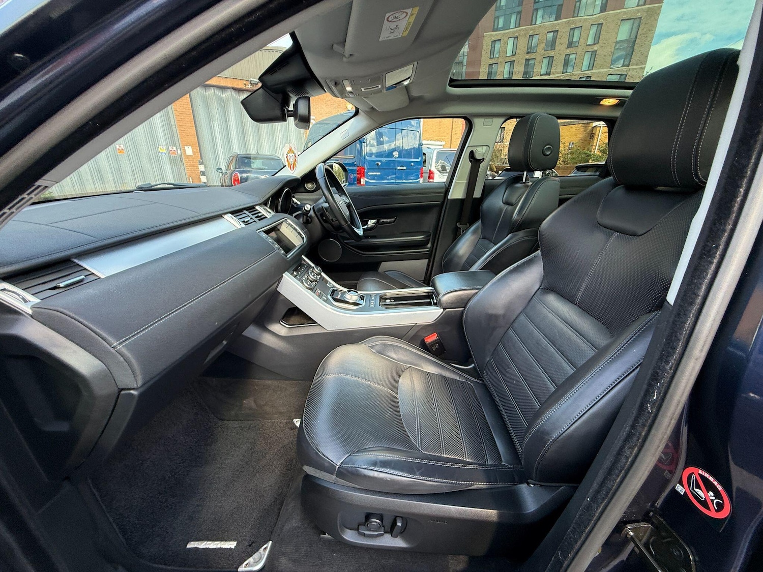 Used Land Rover Range Rover Evoque 2015 for sale - 78033970: Photo 54