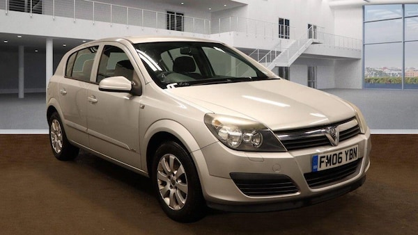 Used Vauxhall Astra 2006 for sale - 76269791: Photo 1