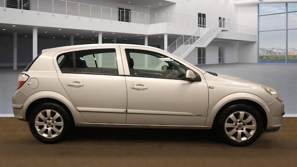 Used Vauxhall Astra 2006 for sale - 76269791: Photo 8