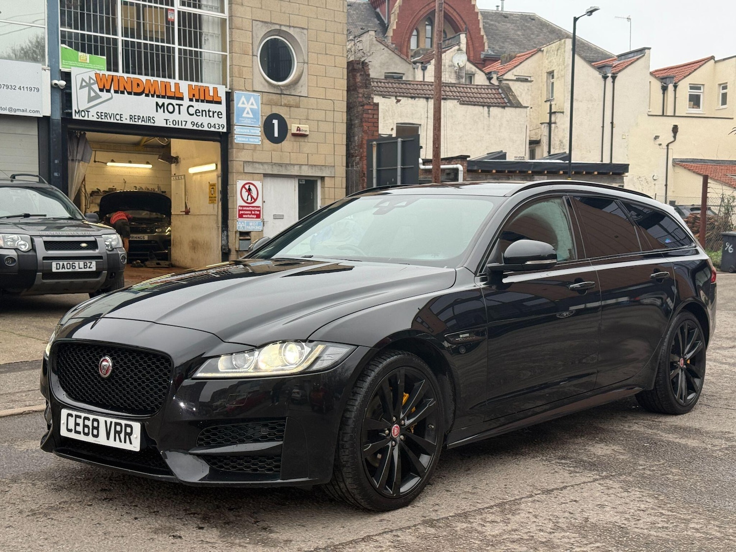 Used Jaguar XF 2018 for sale - 77344872: Photo 14