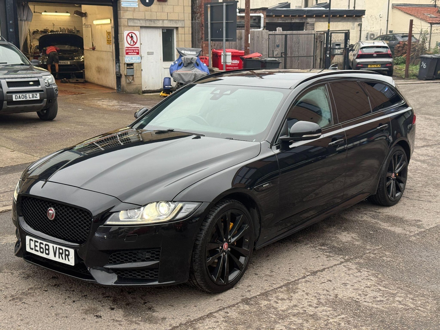 Used Jaguar XF 2018 for sale - 77344872: Photo 15