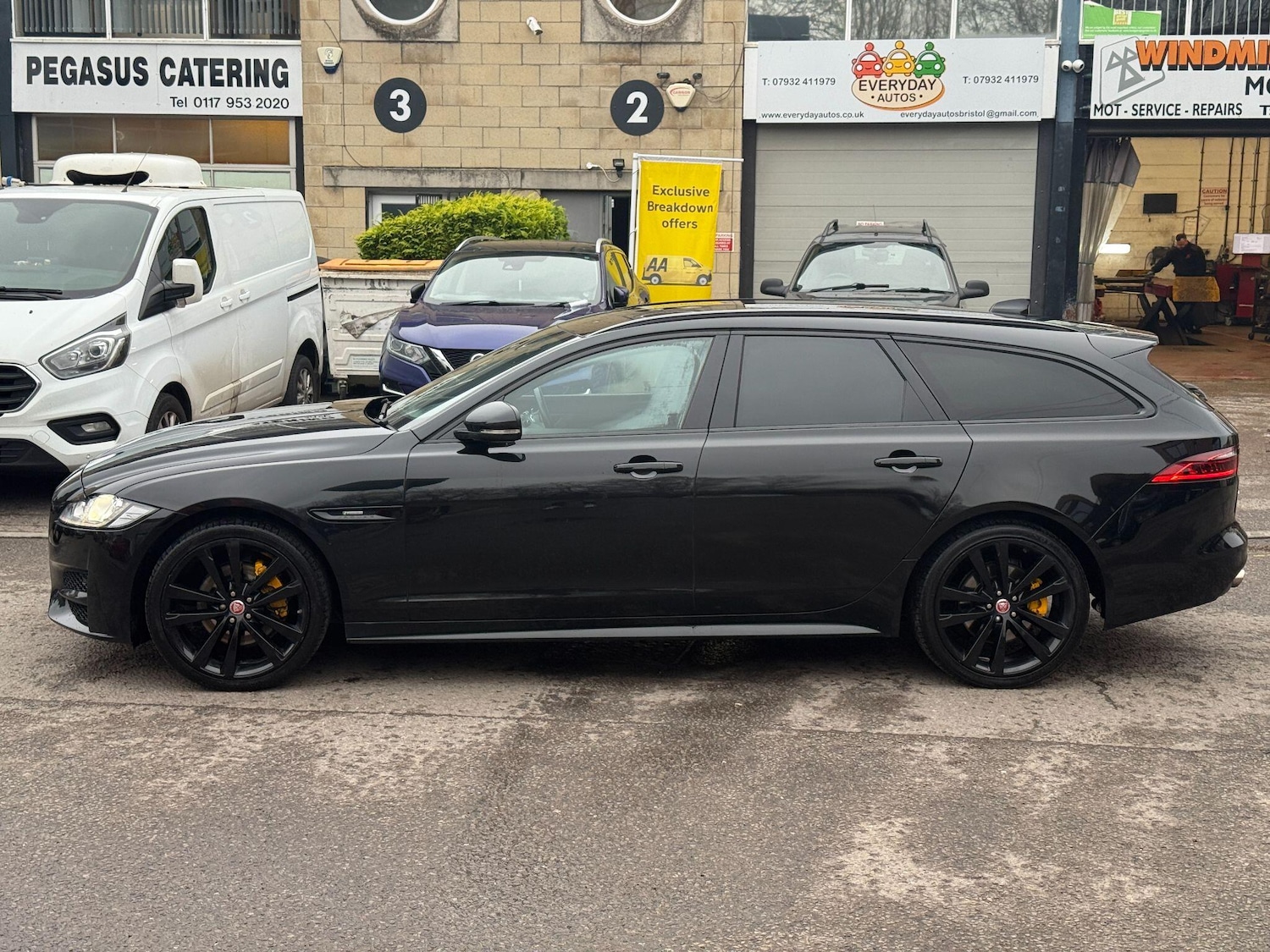 Used Jaguar XF 2018 for sale - 77344872: Photo 24