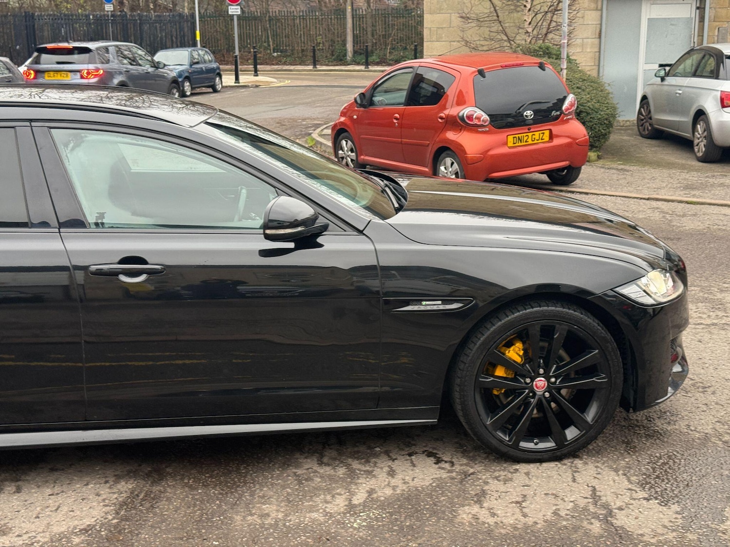 Used Jaguar XF 2018 for sale - 77344872: Photo 32