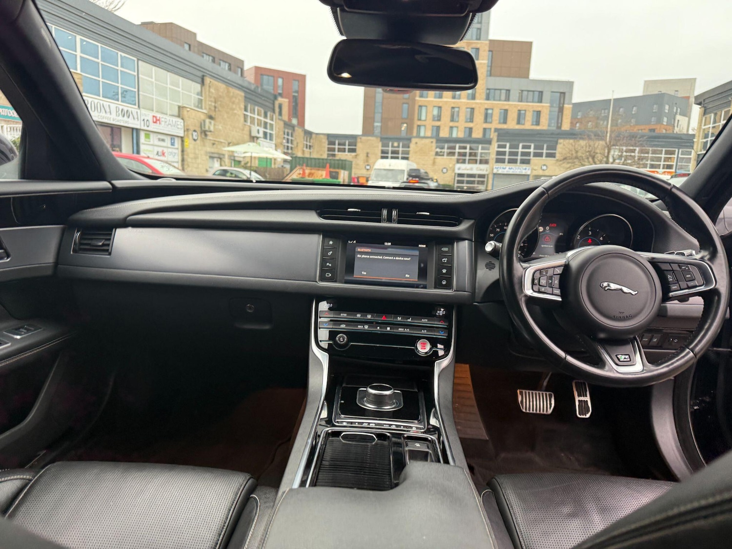 Used Jaguar XF 2018 for sale - 77344872: Photo 43