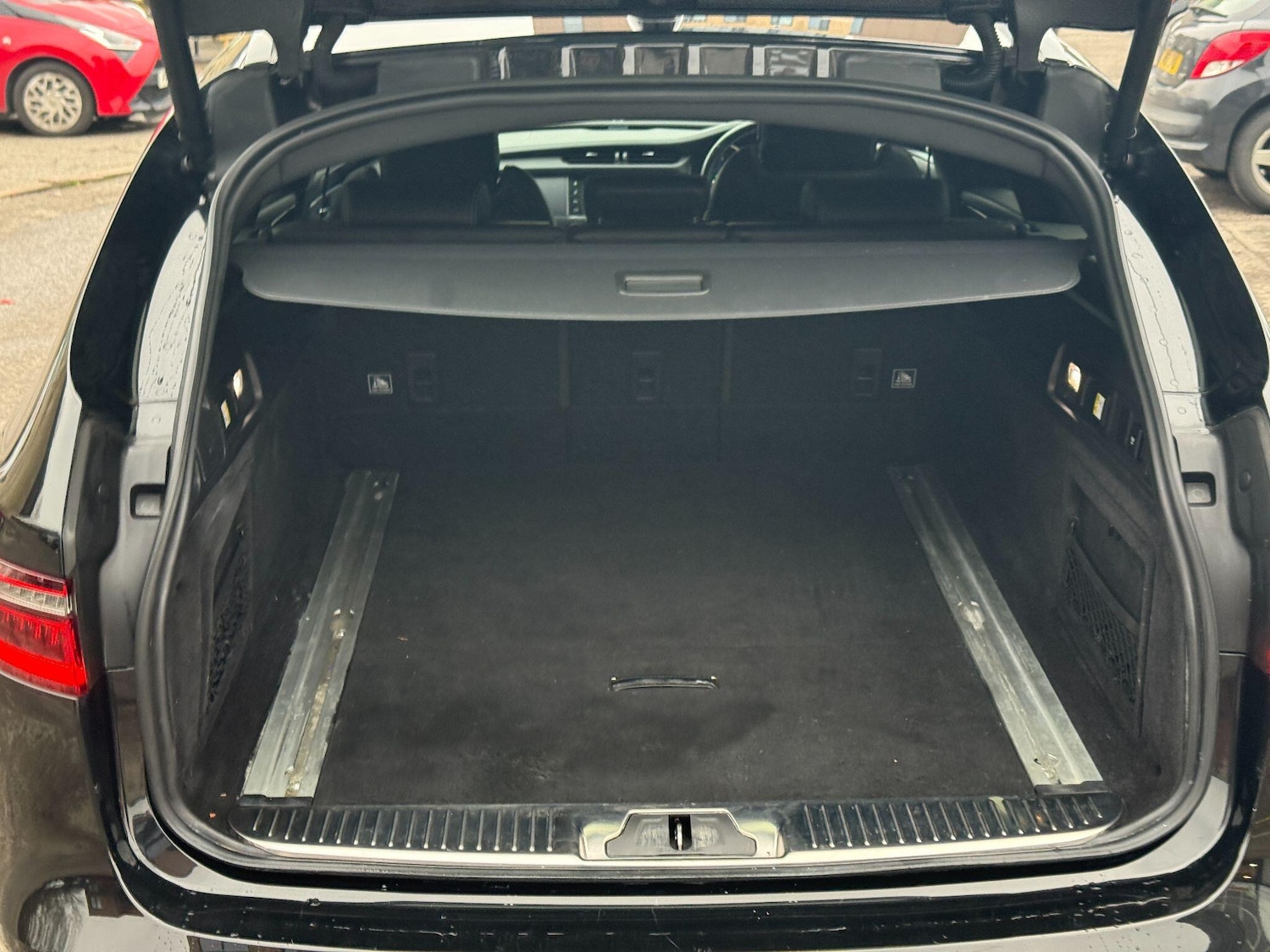 Used Jaguar XF 2018 for sale - 77344872: Photo 67