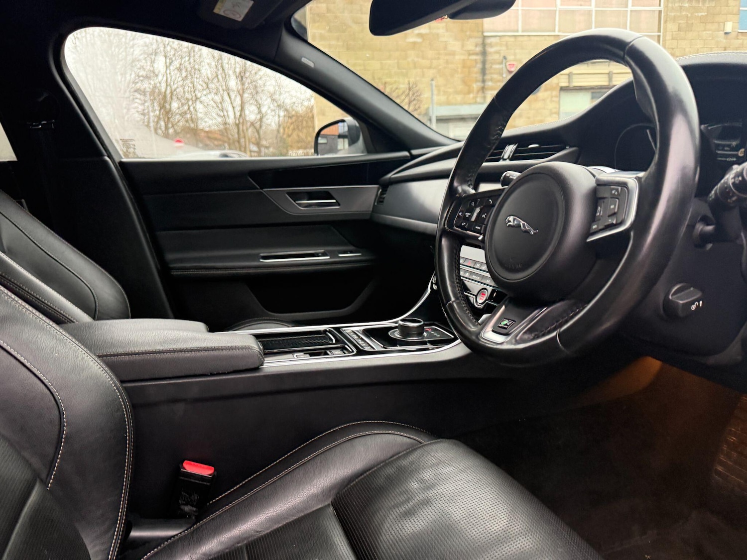 Used Jaguar XF 2018 for sale - 77344872: Photo 69