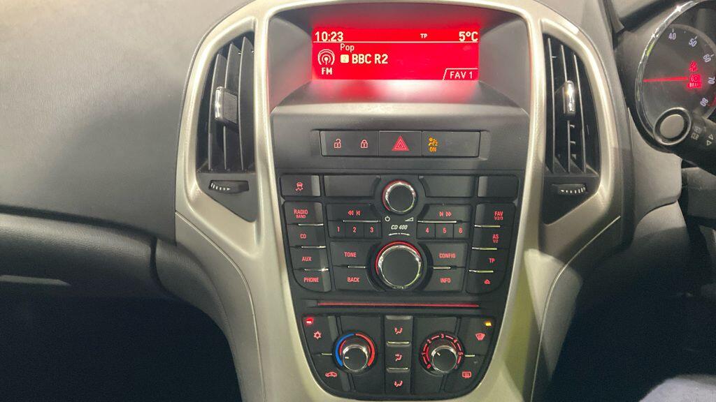 Used Vauxhall Astra 2010 for sale - 77565140: Photo 10