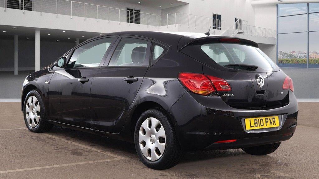 Used Vauxhall Astra 2010 for sale - 77565140: Photo 4