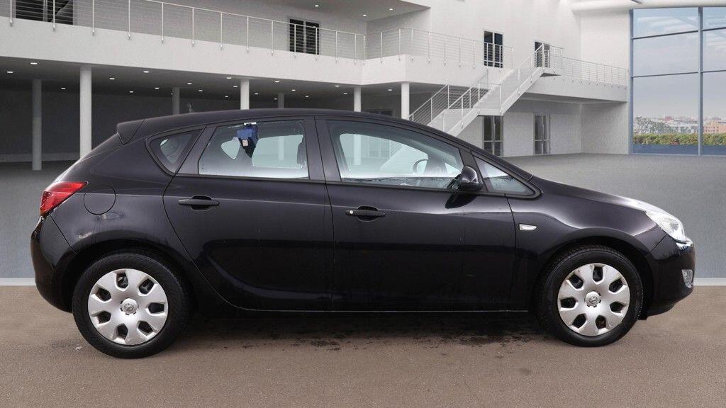 Used Vauxhall Astra 2010 for sale - 77565140: Photo 6